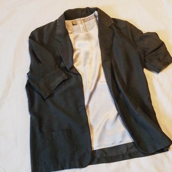 Kate Hill Tops - Kate Hill 100% silk camisole